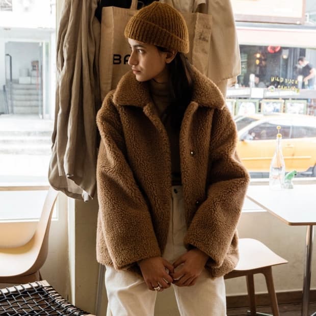 ORE 오어 카멜 퍼 코트