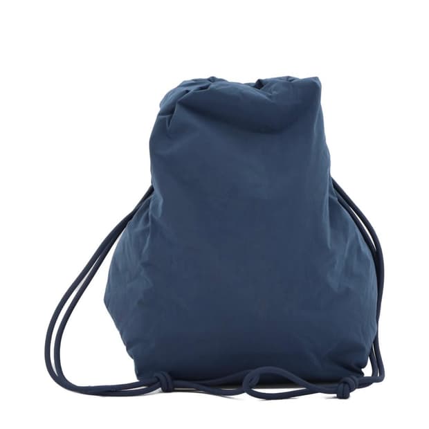 코스 네이비 드로우 스트링 핸드백 구름백