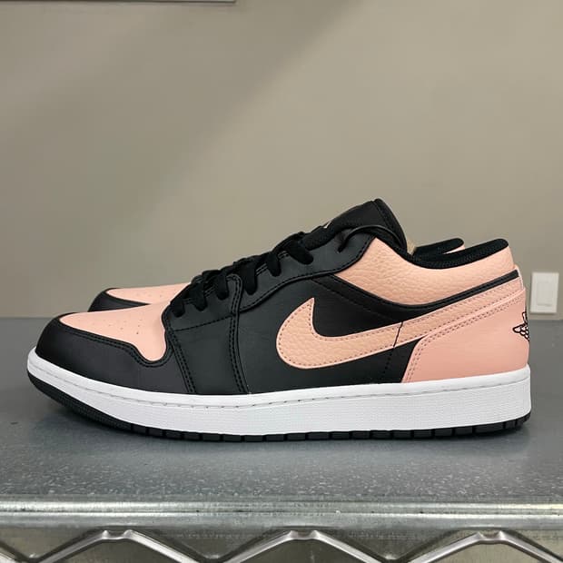 나이키 조던 1 로우 300