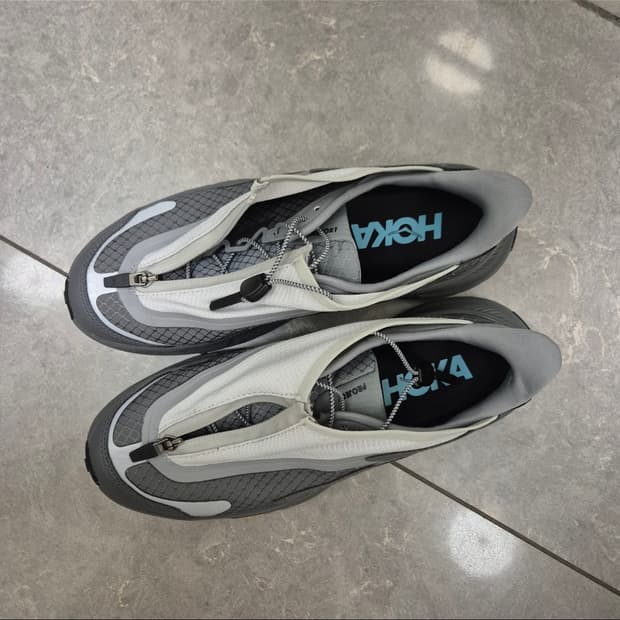 호카 프로젝트 트랜스포트 스타더스트 새틀라이트 그레이 270