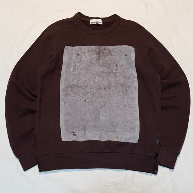 스톤아일랜드 15FW 프린팅 맨투맨 스웻셔츠 브라운