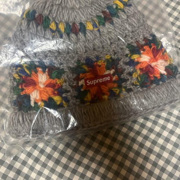 슈프림 크로셰 비니 헤더 그레이 - 25SS