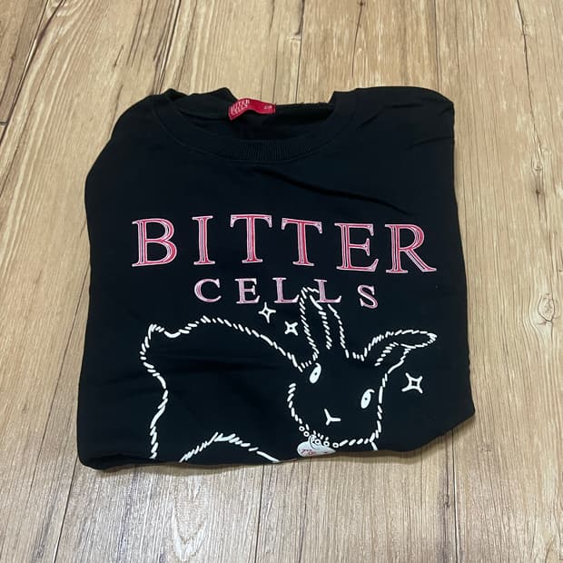 비터셀즈 래빗 스웻 셔츠-블랙
