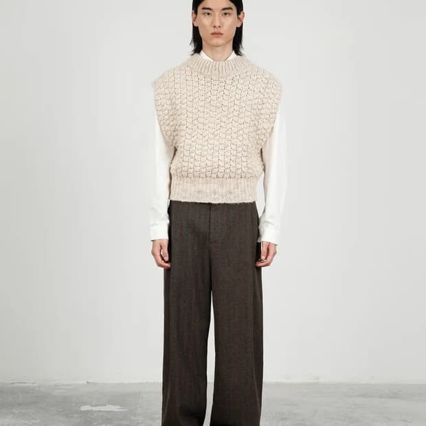 아모멘토 울 스트라이프 마틴 팬츠 브라운