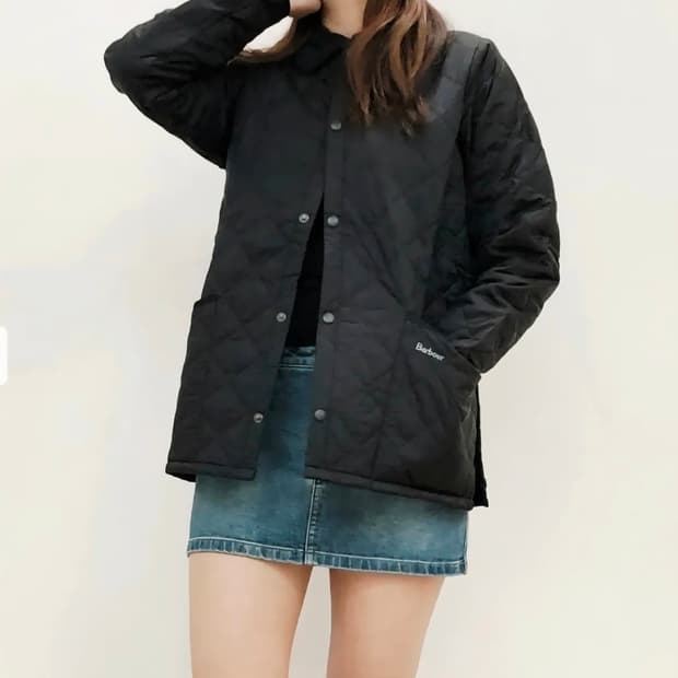 Barbour의 블랙 퀼팅 자켓