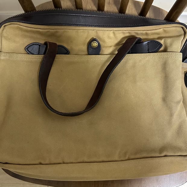 FILSON 필슨 256 서류가방 탄 컬러