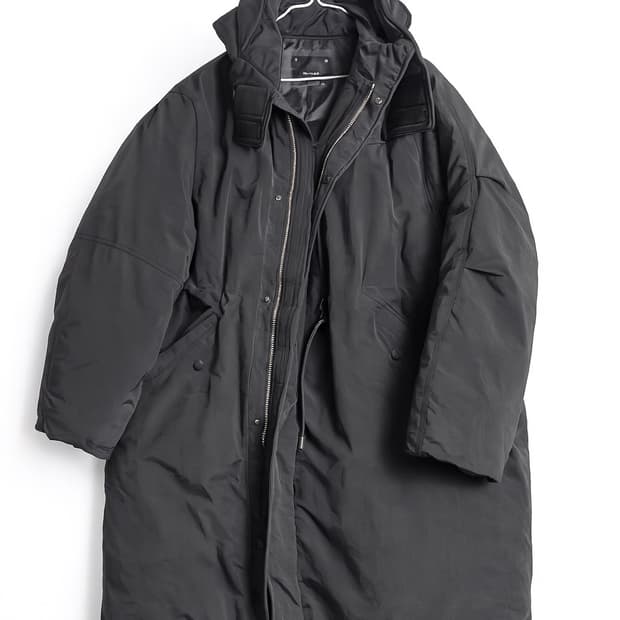 일꼬르소 볼륨 후드 롱 구스 다운 야상 점퍼 패딩 IEJU3F008BK