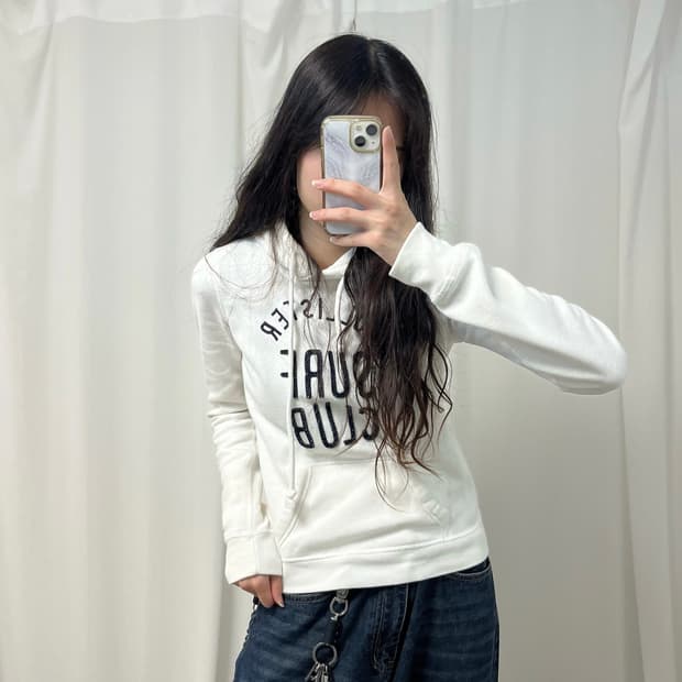 Hollister white hoodie