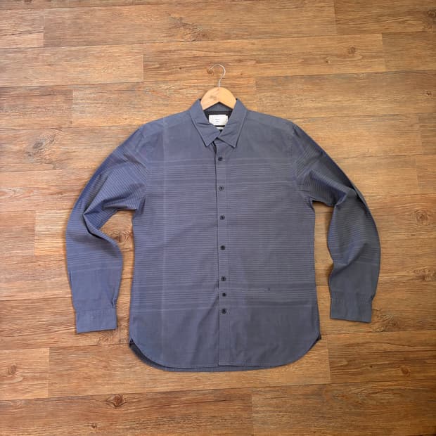 시리즈 105 캐주얼 셔츠 남방 변색 하자