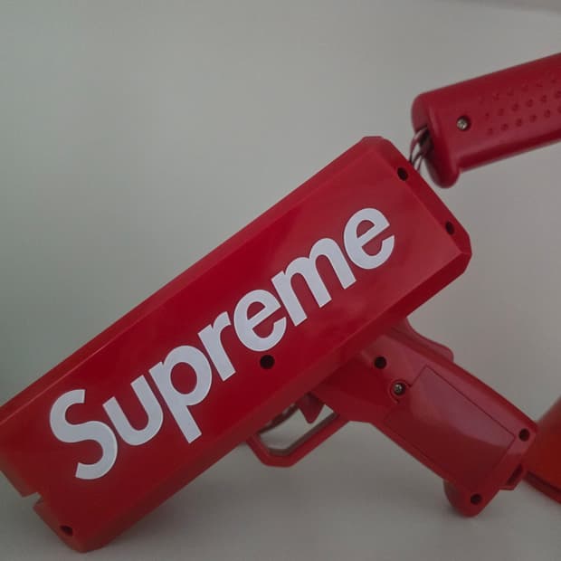 (os) 슈프림 캐시캐논 머니건