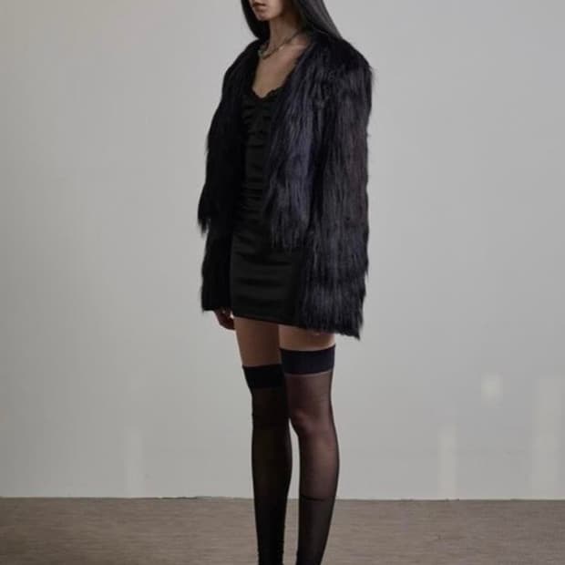 보헤미안서울 21FW 퍼자켓 구합니다.