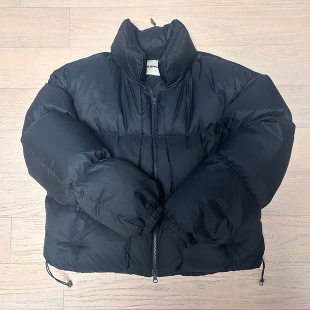 인사일런스 구스다운 숏패딩