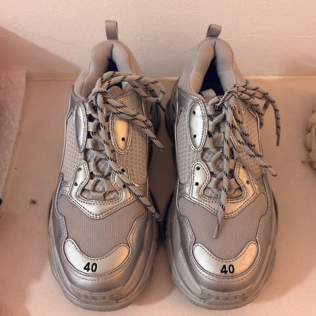 벌렌시아가 신발 40