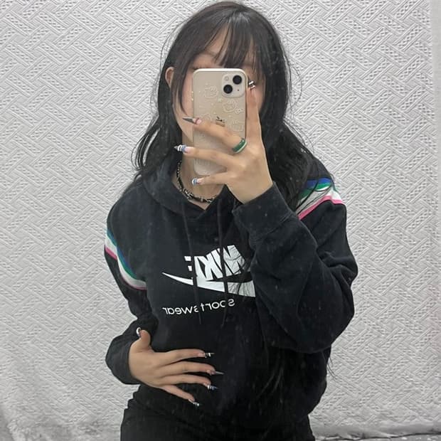 나이키 올드스쿨 레트로 오버핏 약기모 크롭 후드티 M C07779