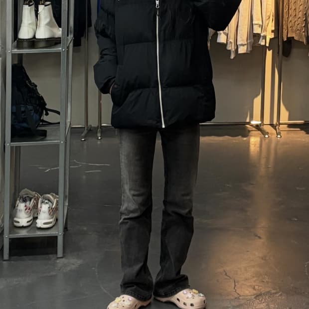 노스페이스 화이트라벨 블랙 완장로고 패딩 A2789