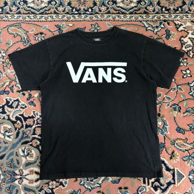 반스 VANS 프린팅 블랙 티셔츠