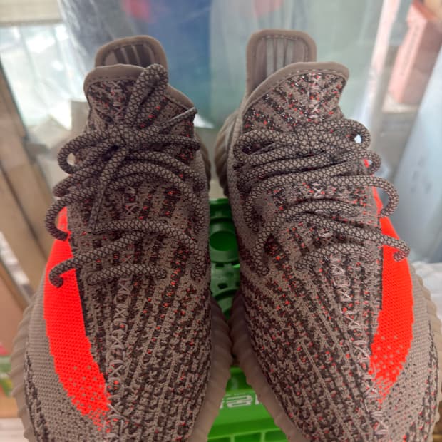 이지 부스트 350 벨루가 265