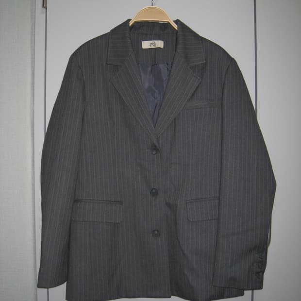 스트라이프 자켓 차콜