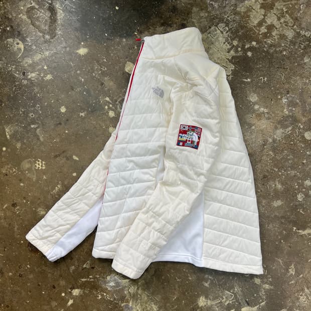 95) 노스페이스 V모션 패딩점퍼