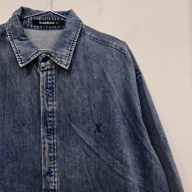어반드레스 자수로고 워시드 오버핏 데님 셔츠