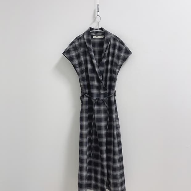 Hope 울 체크 랩 원피스