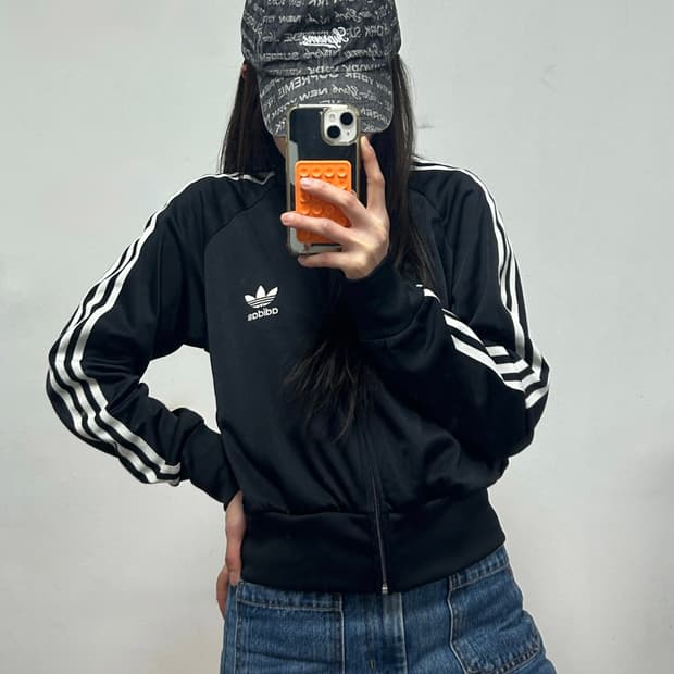 아디다스 오리지널 자수로고 슈퍼걸 트랙탑 져지 블랙