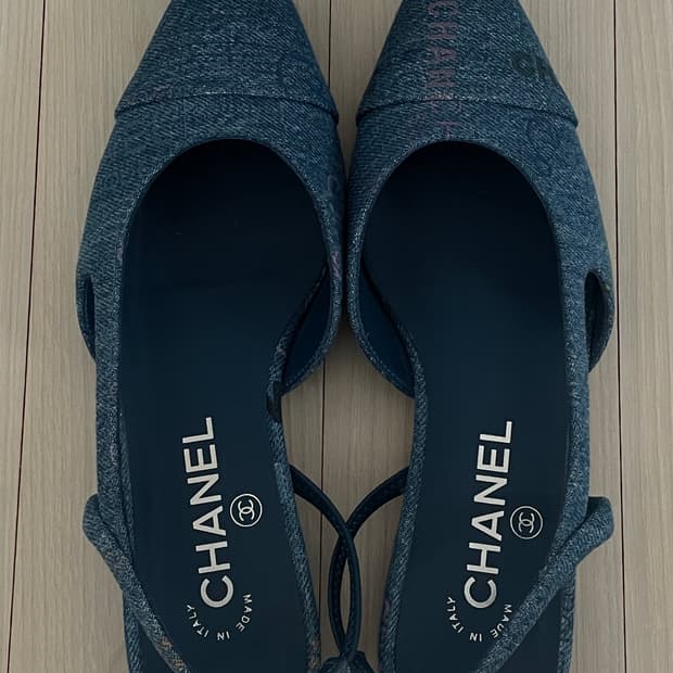 샤넬 데님 슬링백 플랫 36사이즈