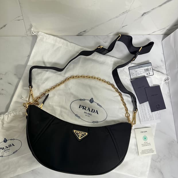 [새상품 정품] 프라다 드뮈룬 호보 크로스백