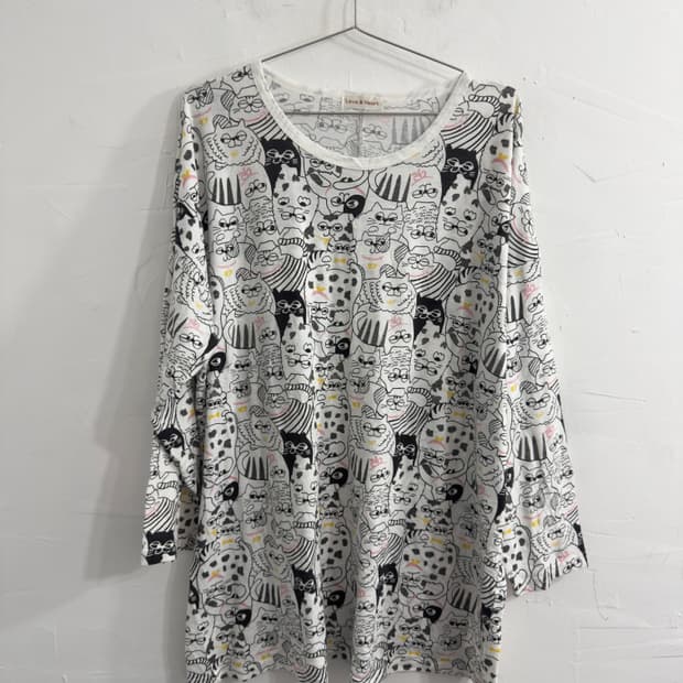 love&heart cat printing longsleeve