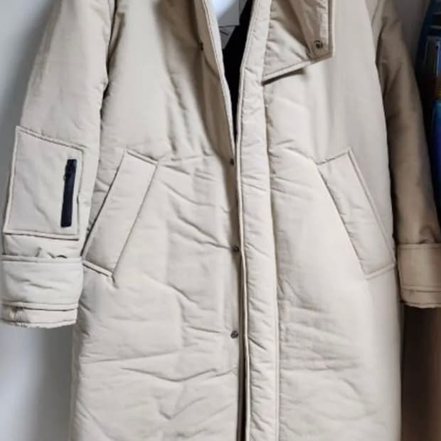 논플로어 오피서 패딩 코트 베이지