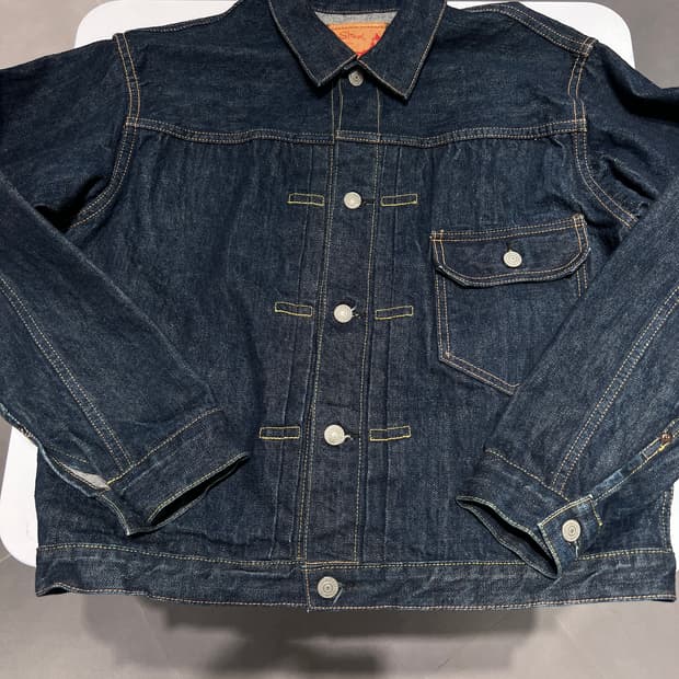 오어슬로우 1세대 데님자켓 6011 m(2) 사이즈 팝니다.