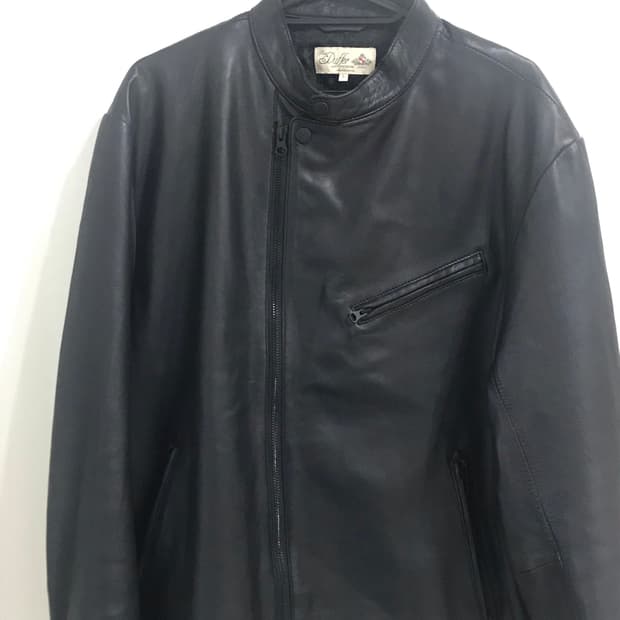 The duffer of St George (L)