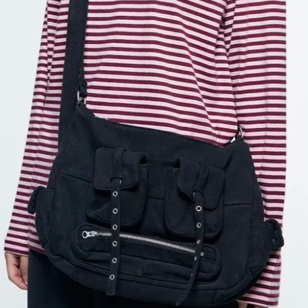 더콜디스트모먼트 TCM vintage pocket cross bag