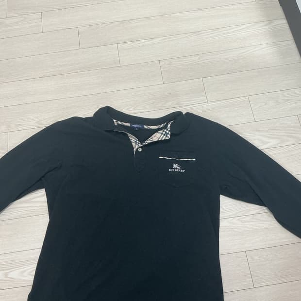 버버리 블랙 카라 폴로셔츠 L