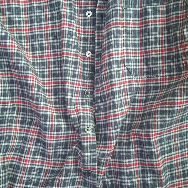 쿠어 셔츠입니다