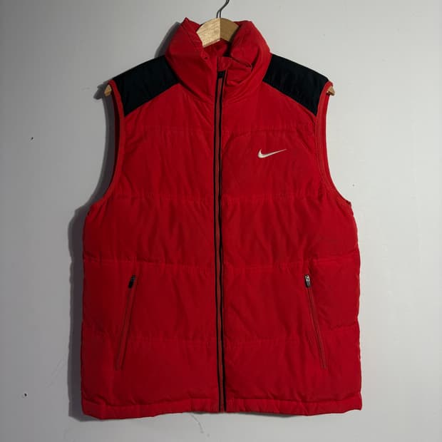 나이키 레드 패딩 베스트 (무료배송)