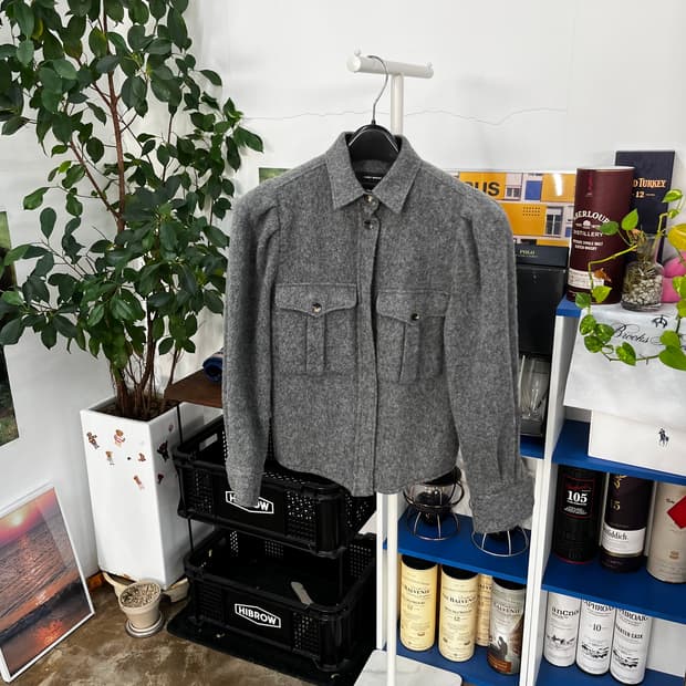 이자벨마랑 숄더퍼프 셔츠자켓 34