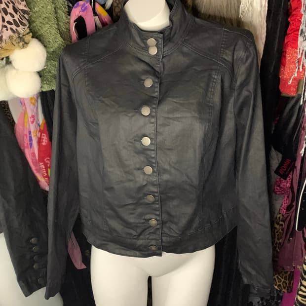 Punk 버튼 코팅데님 하이넥자켓