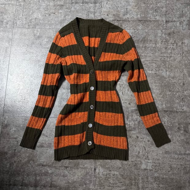스트라이프 패턴 가디건