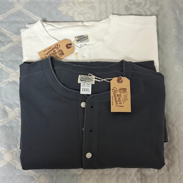 브론슨 헨리넥 반팔 xxxl