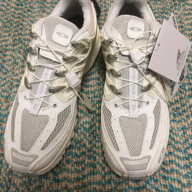 살로몬 acs프로 화이트바닐라