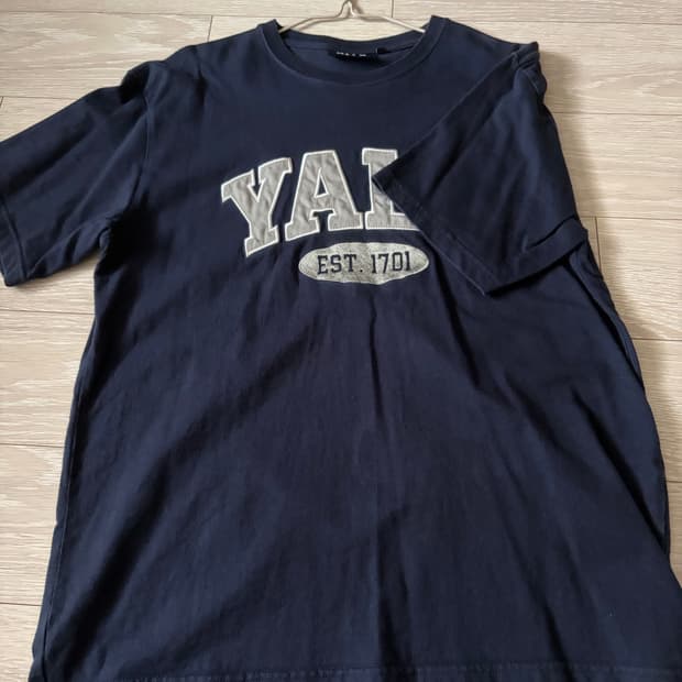 예일 반팔티(navy)