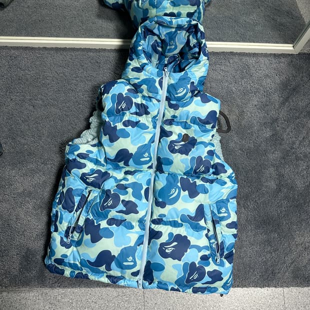 베이프 카모 후드 조끼 패딩 블루