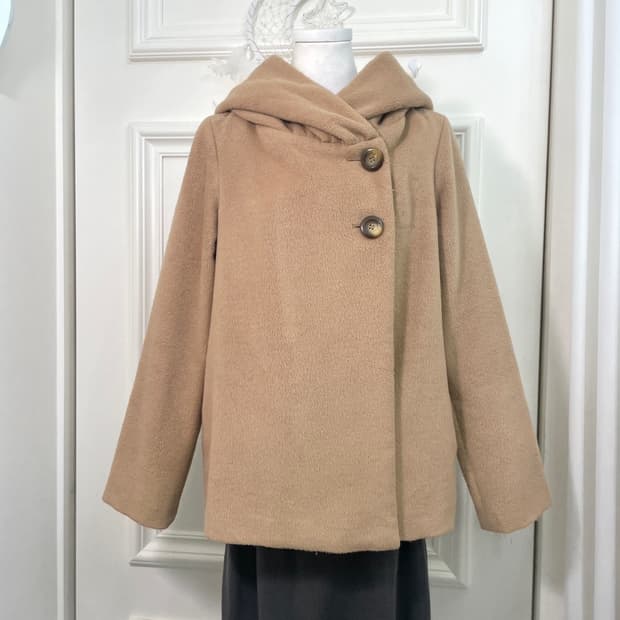 beige two-button hoodie basic coat