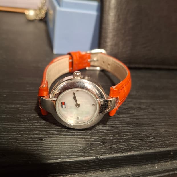 (마지막특가) 타미힐피거 여성 가죽밴드 시계