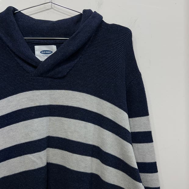 올드 네이비 숄카라 스트라이프 와플 니트