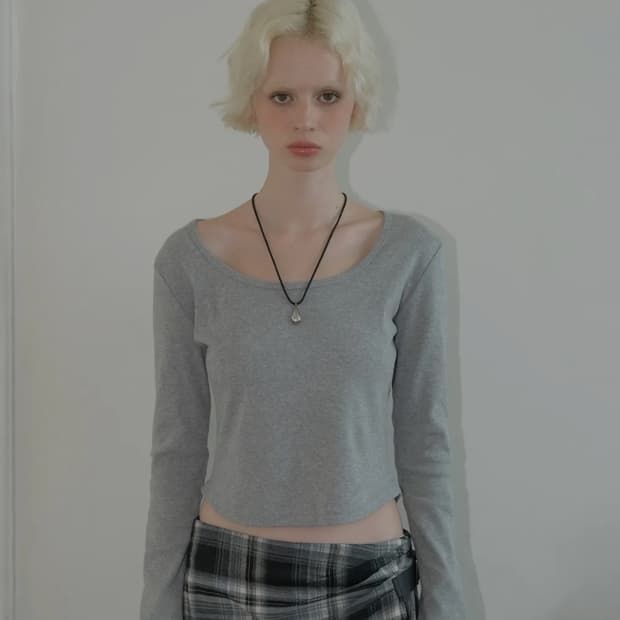 큐리티 씨 베이직 유넥 티셔츠