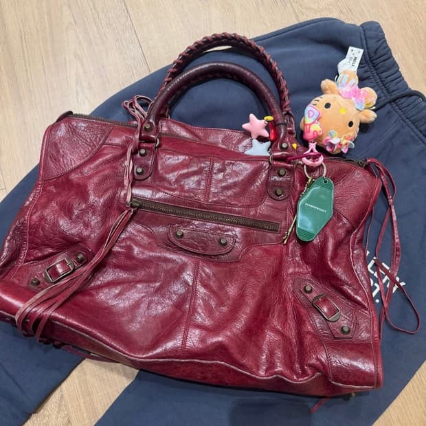 발렌시아가 가방