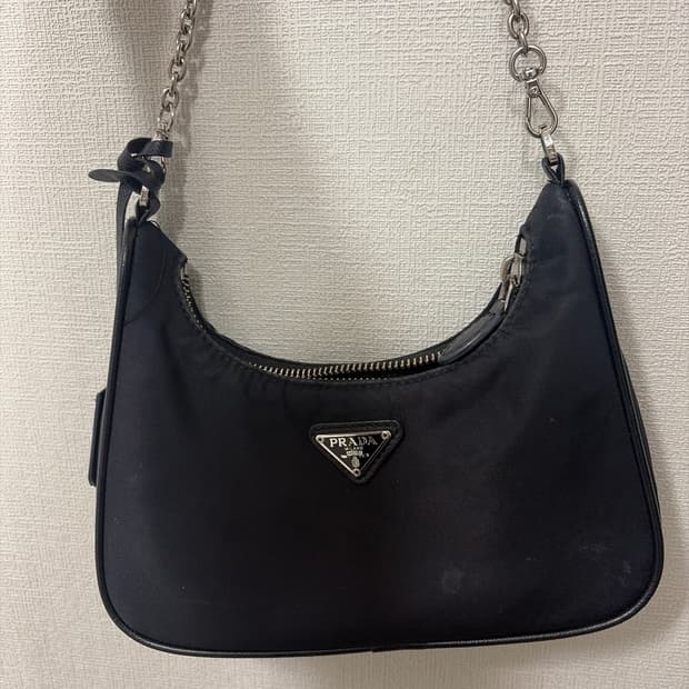 프라다 리에디션 2005 블랙 숄더백 호보백