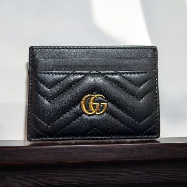 구찌 마몬트 블랙 카드지갑 팝니다